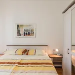 아파트 Einzigartiges Nur 100 Meter Zum Sandstrand Mit Grosser Dachterrasse, Meerblick, Waschmaschine *