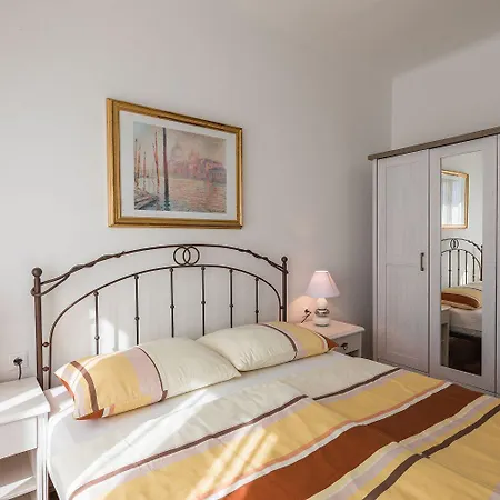 Einzigartiges Nur 100 Meter Zum Sandstrand Mit Grosser Dachterrasse, Meerblick, Waschmaschine Apartman *