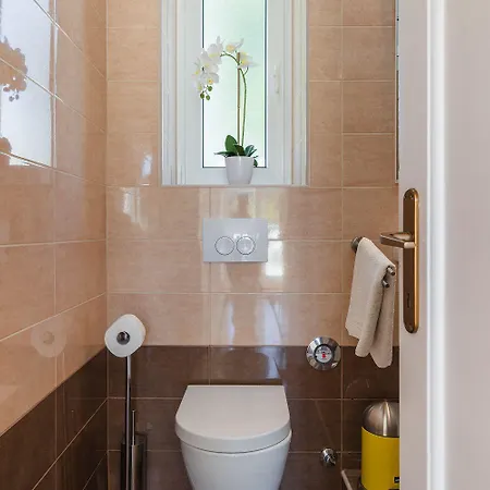 Einzigartiges Nur 100 Meter Zum Sandstrand Mit Grosser Dachterrasse, Meerblick, Waschmaschine *