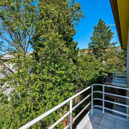 Einzigartiges Nur 100 Meter Zum Sandstrand Mit Grosser Dachterrasse, Meerblick, Waschmaschine * Crikvenica