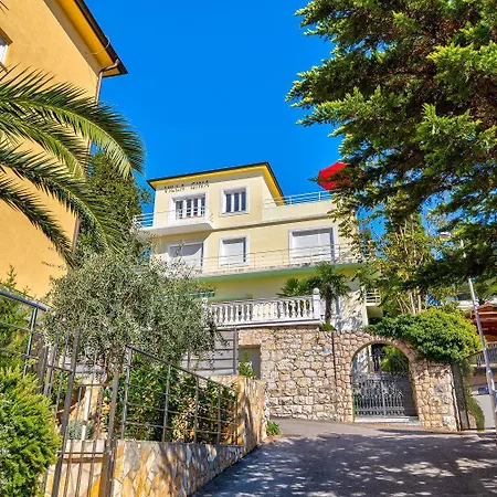 Einzigartiges Nur 100 Meter Zum Sandstrand Mit Grosser Dachterrasse, Meerblick, Waschmaschine Apartman *