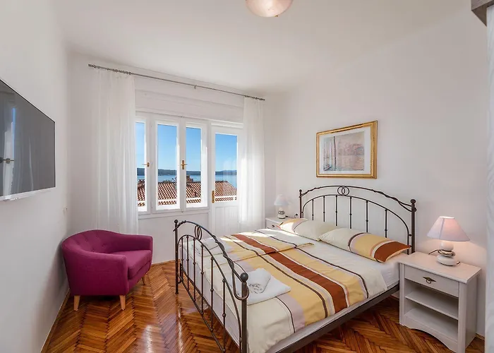 Apartment Einzigartiges Nur 100 Meter Zum Sandstrand Mit Grosser Dachterrasse, Meerblick, Waschmaschine *