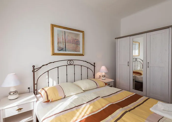 Einzigartiges Nur 100 Meter Zum Sandstrand Mit Grosser Dachterrasse, Meerblick, Waschmaschine Apartmán *