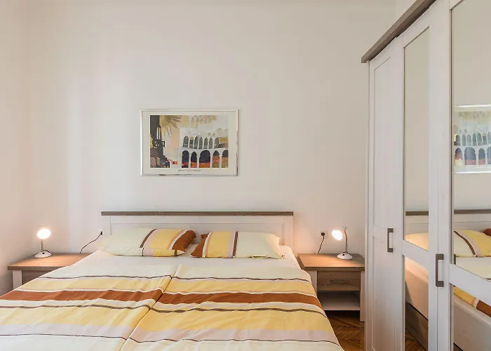 Apartment Einzigartiges Nur 100 Meter Zum Sandstrand Mit Grosser Dachterrasse, Meerblick, Waschmaschine *