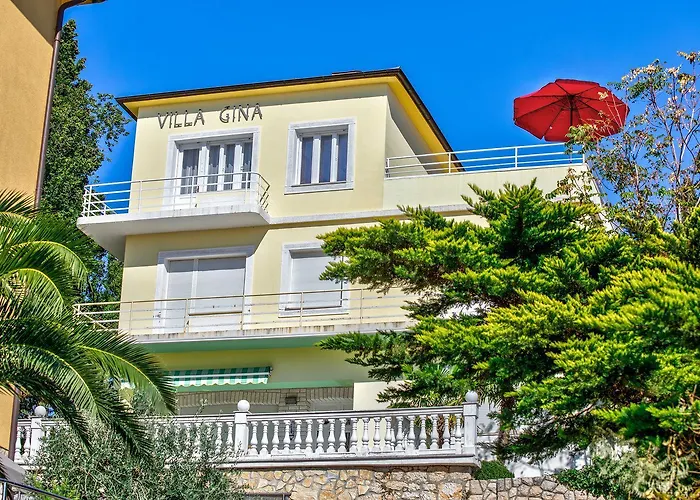 Einzigartiges Nur 100 Meter Zum Sandstrand Mit Grosser Dachterrasse, Meerblick, Waschmaschine Apartmán