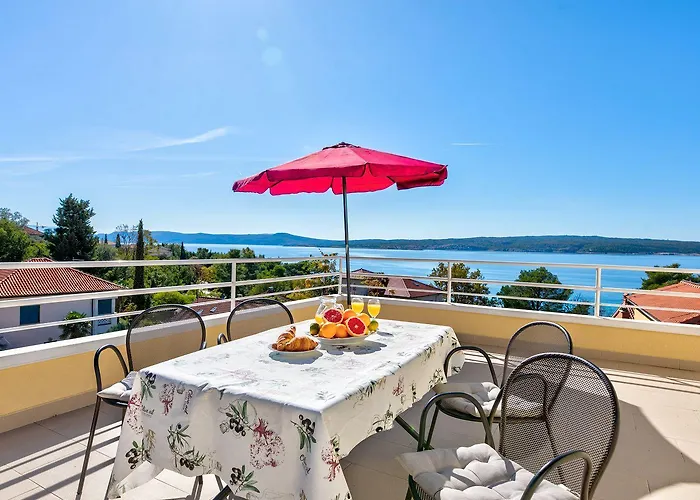 Einzigartiges Nur 100 Meter Zum Sandstrand Mit Grosser Dachterrasse, Meerblick, Waschmaschine Apartmán *